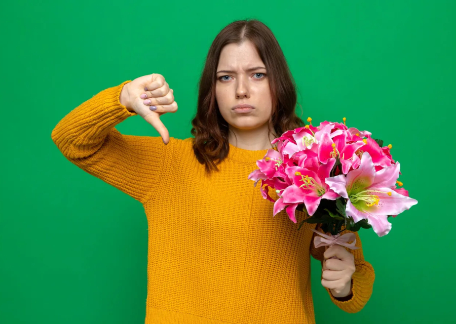 Не дари это девушке, жене, маме: 10 худших подарков на 8 марта