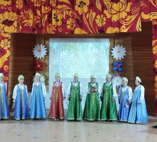 «Есть женщины в русских селениях»