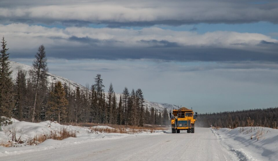 На золотых месторождениях в Олекминском районе Якутии запустили pLTE